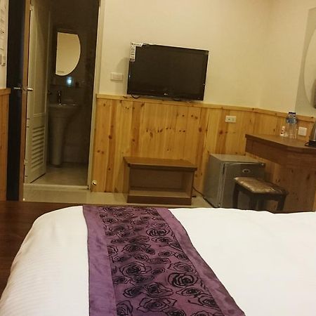 Sun Moon Lake Crystal B&B Nantou Buitenkant foto