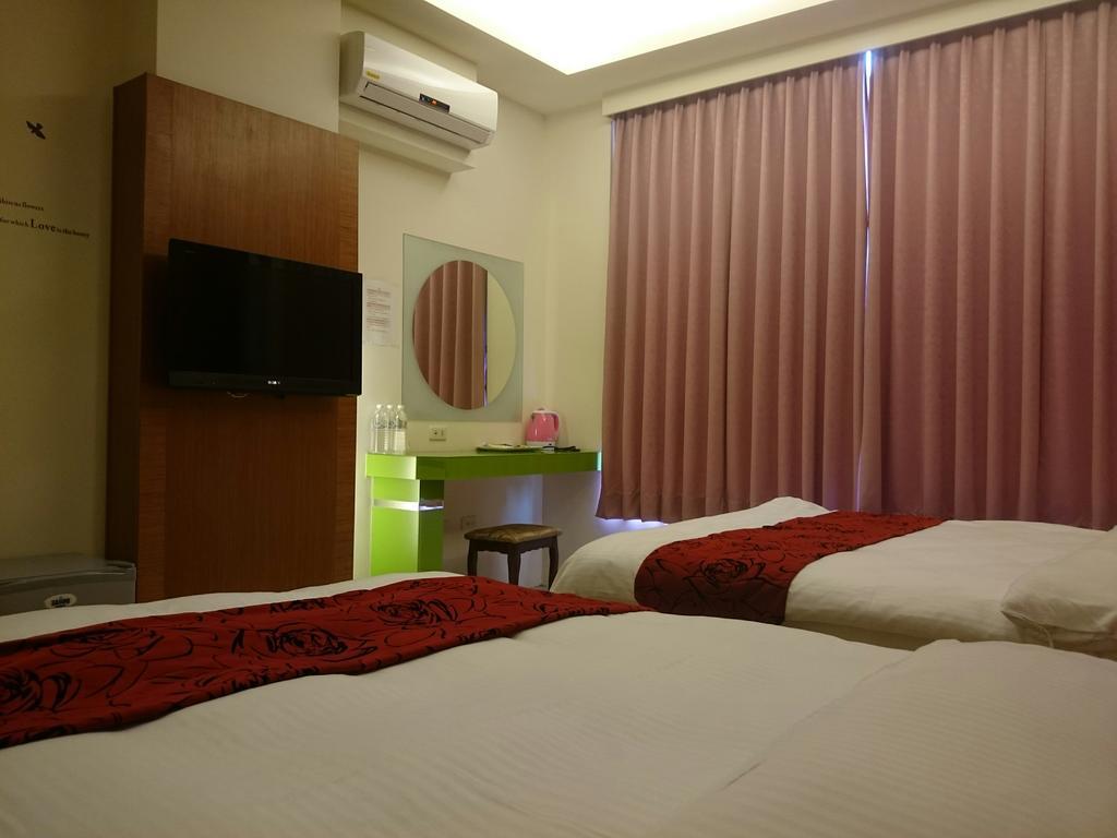 Sun Moon Lake Crystal B&B Nantou Buitenkant foto
