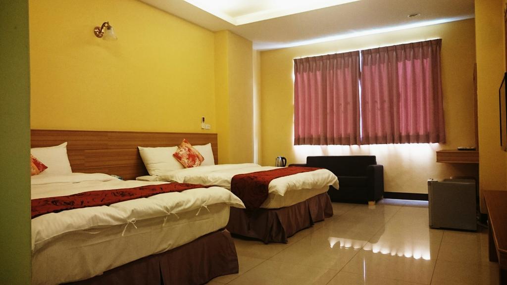 Sun Moon Lake Crystal B&B Nantou Buitenkant foto